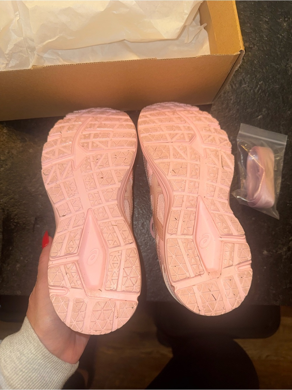 Asics gel pink salt lace tennis shoes women’s size 8 - Picture 3 of 7